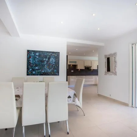 Bastide De La By Interhome Борм-ле-Мимоза