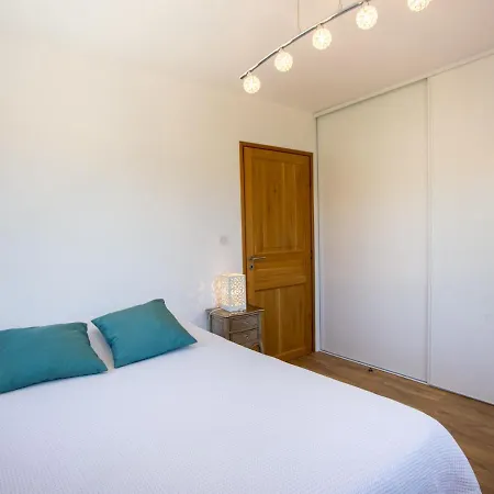 Villa Bastide De La By Interhome Bormes-les-Mimosas